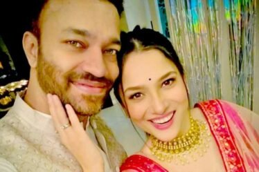 "Bigg Boss17 Drama Unleashed: Actor Sobs After Ankita Lokhande and Vicky Jain's Alteration!"